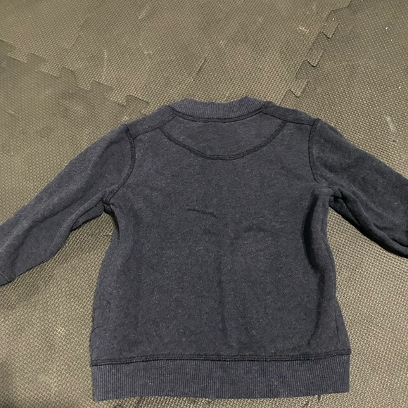 H&M Boys. Jeans with Suspenders. Cardigan and Striped Shirt. Size 12-18 months - Picture 7 of 9